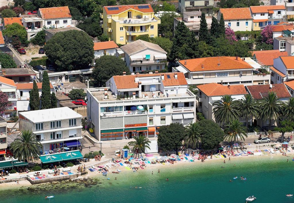 גראדאץ Apartments Vesna מראה חיצוני תמונה