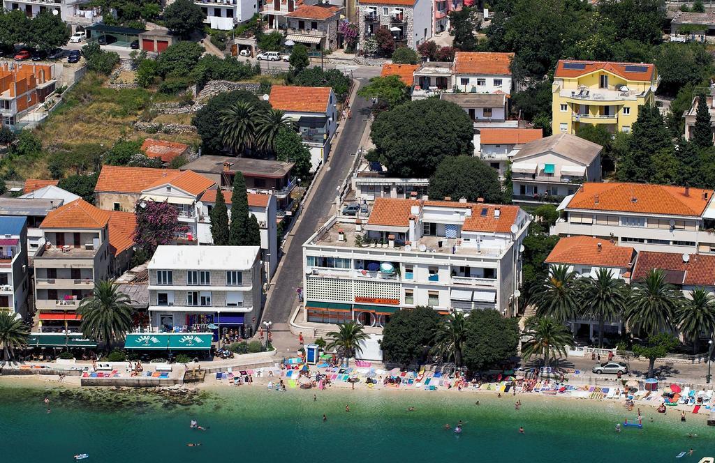 גראדאץ Apartments Vesna מראה חיצוני תמונה