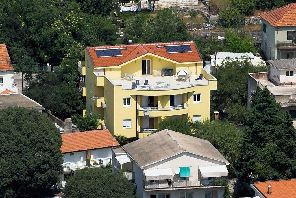 גראדאץ Apartments Vesna מראה חיצוני תמונה